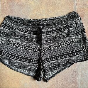 Arizona Jean Company High Waist Black and White Geometric Shorts